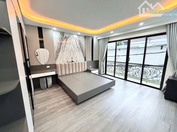 BÁN NHÀ ĐẸP, MỚI NGỌC THỤY –Ô TÔ 7 CHỖ– THANG MÁY – 47M2 CHỈ 15,2 TỶ - 8