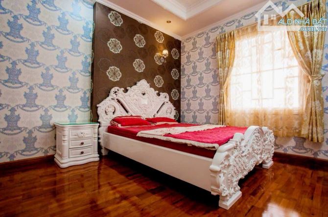 Biệt thự, Mặt Tiền 8m dt 420m2 5 tầng như cung điện, Thoại Ngọc Hầu, Tân Phú, giá chỉ 59 t - 9