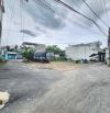5Ty8 TL Đất 200m2 , Xây Căn Hộ DV Quá Đẹp, Gần Làng Đại Học