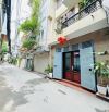 Nhà đẹp tự xây, mặt ngõ Nguyễn Văn Cừ, oto qua, 25m ra Phố, sổ 51m2, CTY. Giá 14.2 tỷ