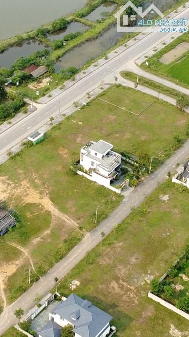 500M2 đất biệt thự MT Trần Nhân Tông - gần Gió Mếc Phường 2 Đông Hà - 2