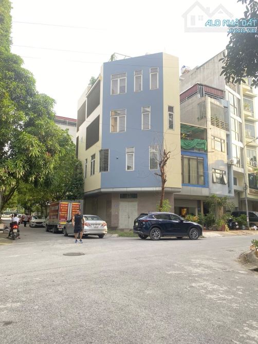 BÁN NHÀ LK CẠNH PARK CITY LÊ TRỌNG TẤN_PHÂN LÔ VỈA HÈ Ô TÔ_50m x 5t R4