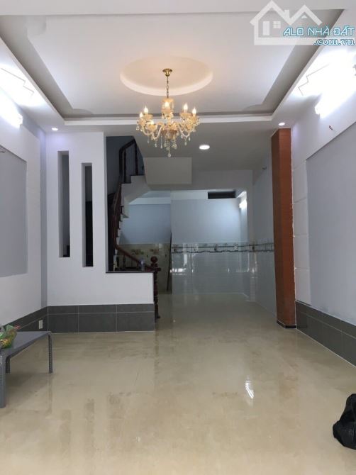 Đầu Tư Bất Động Sản: Nhà Hẻm Xe Hơi Trần Văn Đang 66,7m2, Tiềm Năng Tăng Giá Cao