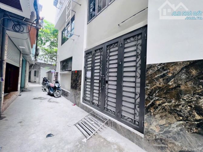 Siêu phẩm Mỹ Đình 1. 58m2 7 tầng 14 studio 70 triệu tháng 7% 14.8 tỷ