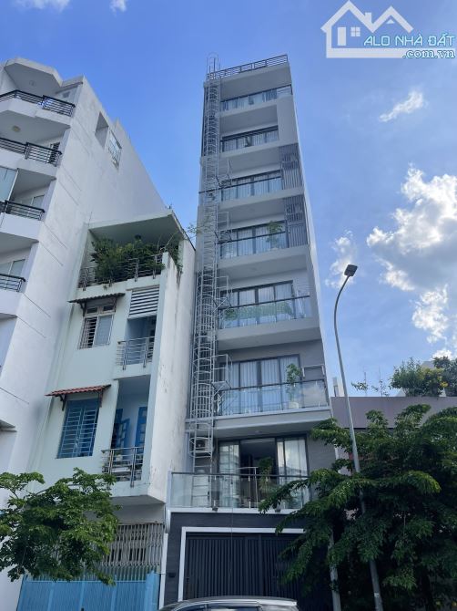 Siêu vị trí ngay ga Metro!!! Toà nhà 7 tầng mặt tiền Cách Mạng Tháng 8 sẵn HDT 75 tr/th