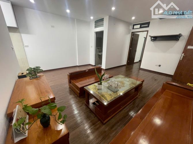 Chung Cư cao cấp Lộc Ninh 61m 2 giá 2,45 tỷ