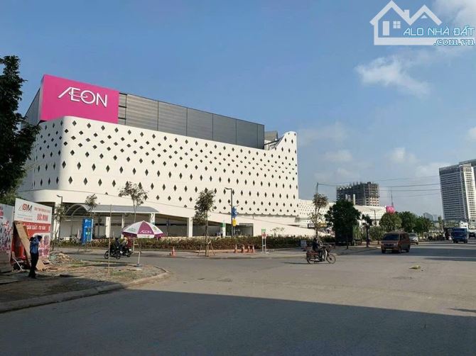 Bán đất dịch vụ Dương Nội, mặt đường siêu thị Aeon Mall, đẹp ko tì vết, view biệt thự