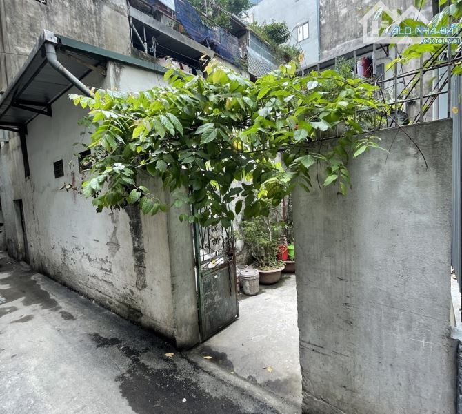 BÁN ĐẤT KHƯƠNG ĐÌNH- MẶT TIỀN RỘNG- VỊ TRÍ ĐẸP