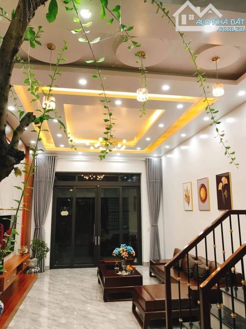 BÁN NHÀ TRƯƠNG ĐỊNH, 15M RA MẶT NGÕ Ô TÔ THÔNG TỨ TUNG, 46M2 X MT 4,85M GIÁ CHỈ 8.X TỶ