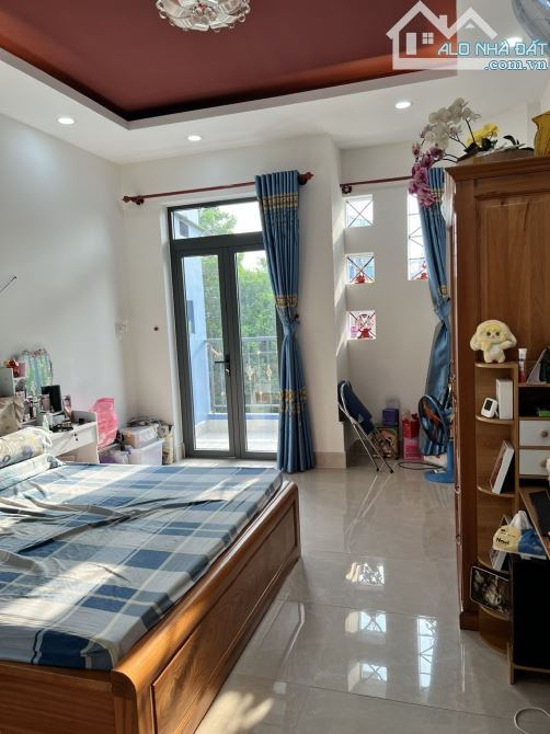 Bán gấp mặt tiền Đường Số 8, P 11, Gò Vấp. 48m2 . khu hiếm nhà bán chỉ 9.2 tỷ