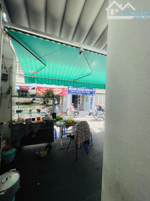 Mặt tiền Quận 10, ngang 6m hiếm có, nở hậu, gần trường Quốc tế
