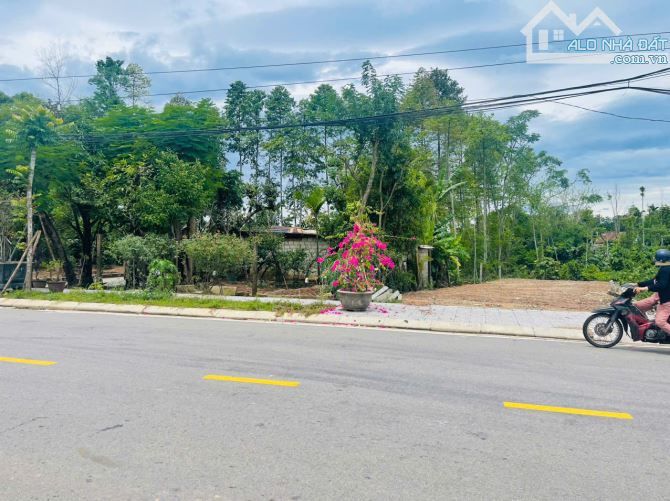 Đất Kinh Doanh Mặt Tiền Huyền Trân công chúa Đường 16,5m Khu Đoạn Sầm Uất Nhất - Đẹp Nhất!