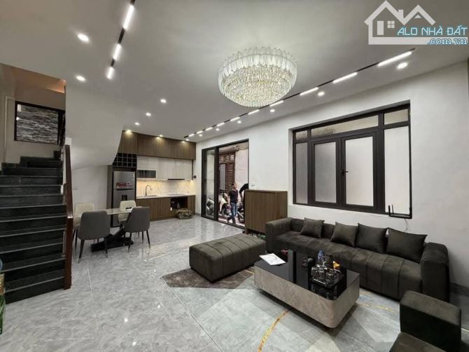 Lô góc, Quang Trung, Yên Nghĩa, Hà Đông, DT 36m, 5 tầng, giá 4.9 tỷ, ba gác, gần oto