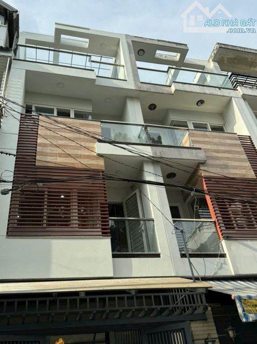 Bán nhà HXH 6m Âu Cơ giáp khu Bàu Cát Tân Bình, 4x17m, 3 lầu giá chỉ 8.9 tỷ