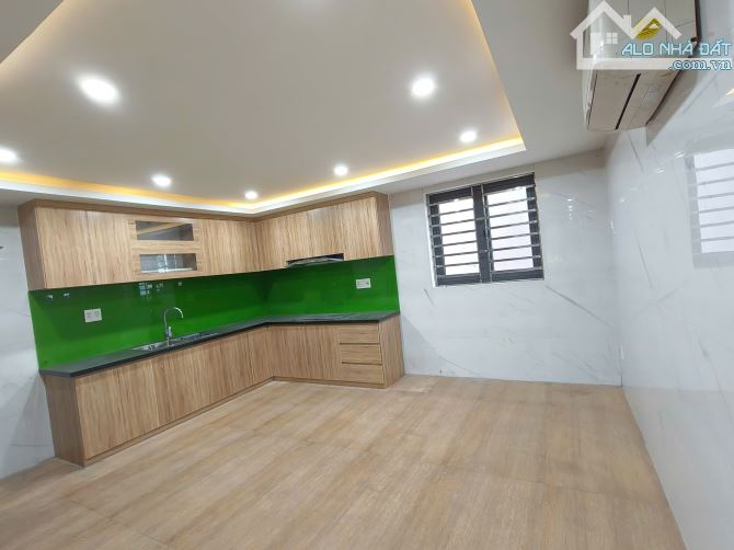 Bán nhà 3 tầng 3 mê mặt phố Phan Đăng Lưu- Hải Châu- Đà Nẵng. Đang cho thuê 25tr/ tháng