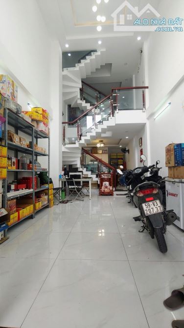 Nhà 5 TẦNG đường THỚI AN 22 (TA22), Phường Thới An, Quận 12, dt 64,2m2 (4,2mx15m),💰6,8Tỷ