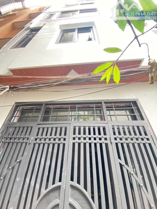 CỰC HIẾM QUAN NHÂN - THANH XUÂN. 5 TẦNG THANG MÁY MT4,6m CHỈ VỚI 7,98 TỶ