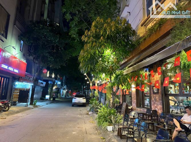 RẤT HIẾM - BÁN NHÀ PHÂN LÔ ĐỖ QUANG 40M2 - 5 TẦNG - 4M MẶT TIỀN - 17.5 TỶ - Ô TÔ VÀO NHÀ