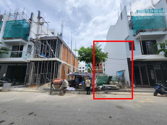 Bán lô đất đường B4 khu đô thị VCN Phước Long 2 Nha Trang