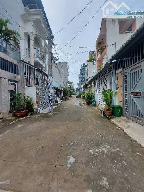 Bán Đất thổ cư đường TL19, phường TL,Q12,dt 132m²(6,7x20). Hẻm 6m,giá 6,3 tỷ