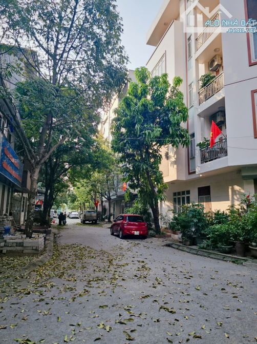 CC bán nhà PLô Vỉa Hè Ô tô tránh Lê Trọng Tấn, La Khê, Hà Đông 50m 7T Thang máy, hơn 15 ty