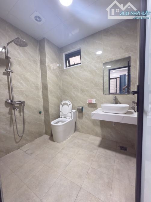 Nhà Kim Hoàng 10m ô tô tránh gần chợ trường cấp 1 an sinh đỉnh 36m2 5 tầng MT 6m 4 tỷ 65 - 10