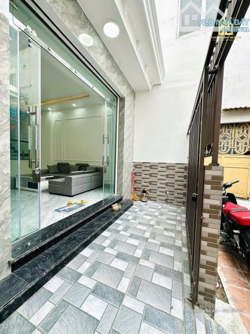 🌳Cần bán nhà 3 tầng ngõ 261 Trần Nguyên Hãn - Lê Chân, sân cổng riêng 46m² giá 2,86 tỷ - 1