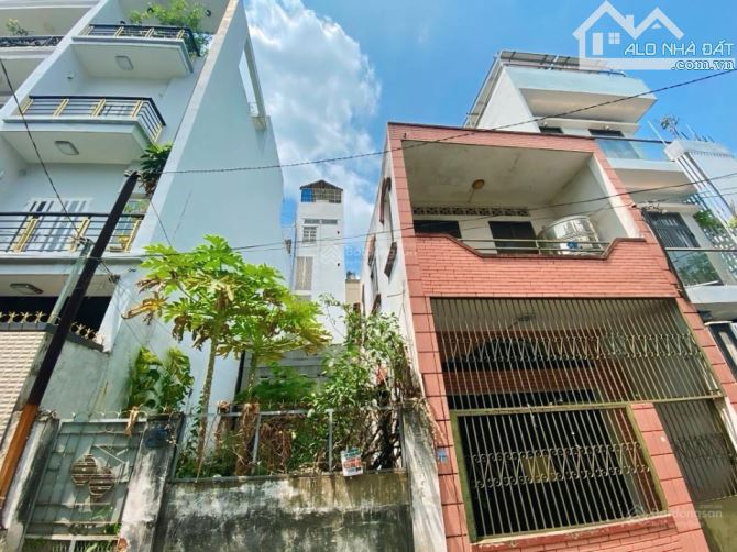 BÁN ĐẤT TẶNG NHÀ DƯƠNG BÁ TRẠC, Q.8 - NHỈNH 15 TỶ , 2 TẦNG 134M2, 8.4*16M HẺM ÔTÔ KIA - 1