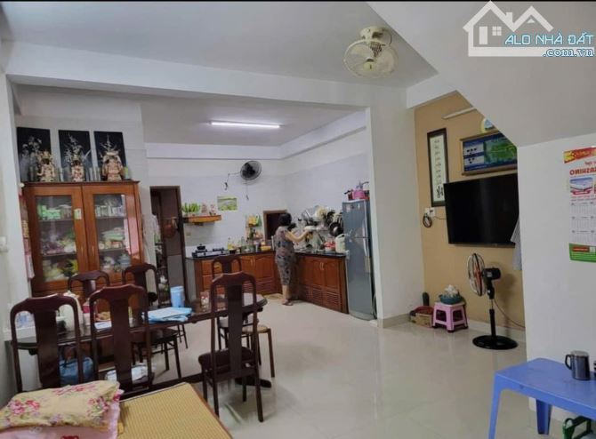 💥 Bán nhà “2 TẦNG 2 MÊ” gần Bệnh Viện Đa Khoa, DT 60m2 – 3PN, nhỉnh 3 tỷ - 1