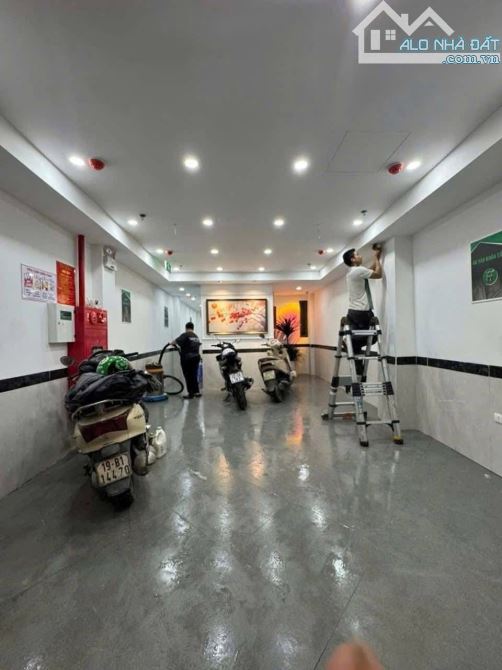BÁN TÒA CCMN CHÙA LÁNG, 63M2 13P FULL ĐỒ, DÒNG TIỀN 800TR/NĂM, GIÁ 16 TỶ - 1