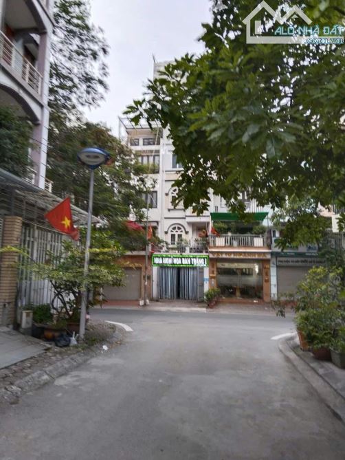 Bán Nhà Đẹp 83m2- 4T- TT18 KĐT Văn Quán- Đường 2 ô tô tránh- Nhỉnh 19 tỷ- Rẻ Nhất Khu - 1