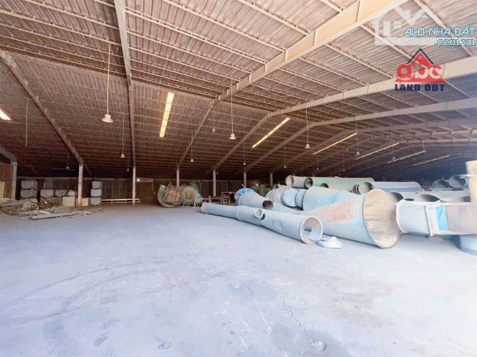 XT327 chứa hàng. Kho bãi hậu cần. Kho trống có thể bàn giao liền - 1