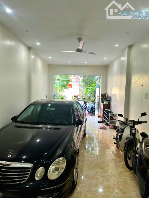 Bán Nhà Liền kề KĐT Xa La 50m2 5 Tầng đường ô tô tránh vỉa hè 3m Giá 16.5 tỷ - 1