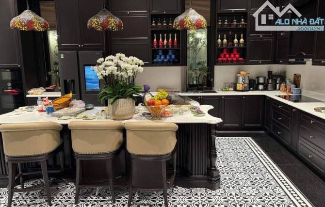 Bán nhà phố Nguyễn Văn Lộc, Hà Đông 200m2 MT9m ô tô kinh doanh nội thất xịn giá 50 tỷ - 1