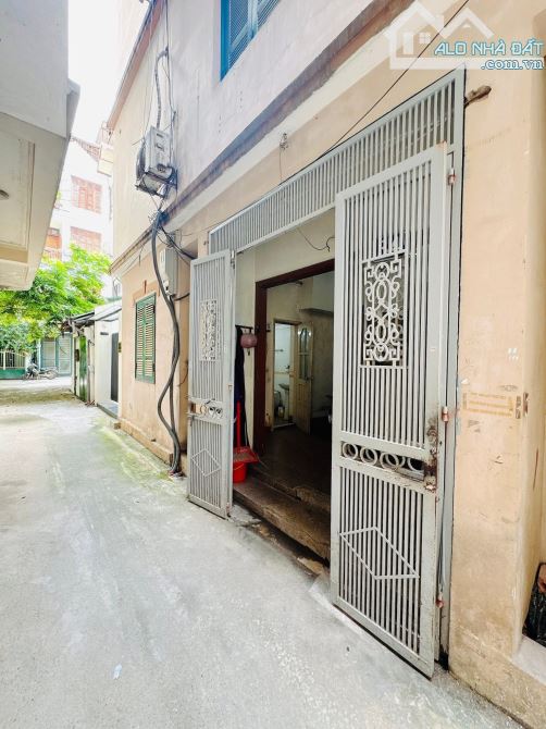 BÁN GẤP PHÂN LÔ QUÂN ĐỘI PHỐ LÝ NAM ĐẾ HOÀN KIẾM 90M MT 7M 6 TẦNG THANG MÁY OTO SÁT NHÀ