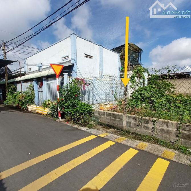 Bán đất Củ Chi giá rẻ 128m2 thổ cư sổ hồng riêng, đường Tỉnh lộ 2 vào 800m, giá 1ty350tr - 1