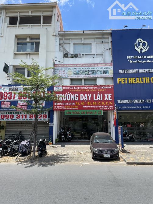 Tài sản kép giữa khu đô thị kiểu mẫu – 108m² đất + gần 300m² sàn, giá chỉ 32.9 tỷ - 1