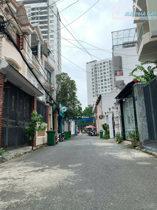 bán biệt thự Phổ Quang  P2 Q. Tân Bình--DT: 8x20m--4 tầng thang máy-- Giá 44 tỷ - 1