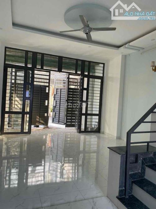 VỢ CHỒNG CÔ HOA BÁN GẤP NHÀ HXH PHAN KẾ BÍNH, QUẬN 1- GIÁ BÁN 6TỶ690/ 5,5m x 12m - CN:66m2 - 1