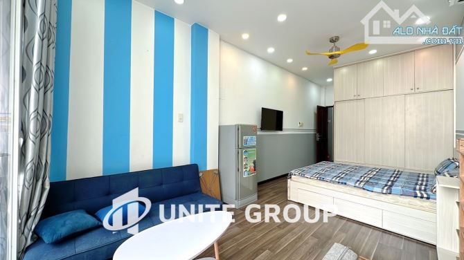Cho thuê căn hộ Quận 1, mới 100%, cho nuôi pet, lắp được máy giặt riêng, ban công lớn - 1