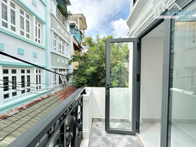 Bán nhà mới đẹp 4 tầng full nội thất cơ bản Đoàn Thị Điểm, 43m2, 8.6tỷ - 1