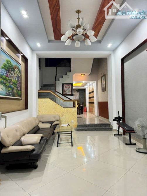 Bán nhà HXH 6m Âu Cơ giáp khu Bàu Cát Tân Bình, 4x17m, 3 lầu giá chỉ 8.9 tỷ - 1