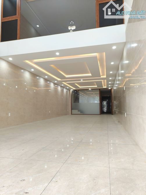 Bán nhà 3 tầng 3 mê mặt phố Phan Đăng Lưu- Hải Châu- Đà Nẵng. Đang cho thuê 25tr/ tháng - 1