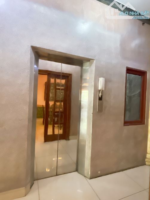 Biệt thự mặt tiền khu Nam Hùng Vương 210m2 5 tầng có hầm thang máy, nở hậu, 17 tỷ TL - 1
