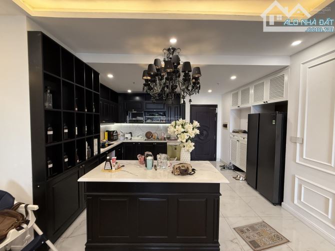 Bán căn hoa hậu 3 ngủ tòa R4 Royal City - 1