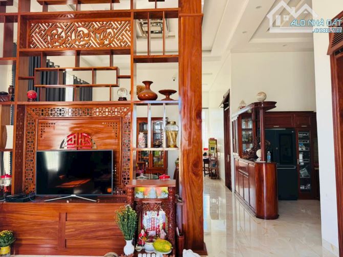 Nhu cầu chuyển đổi cần bán căn nhà trung tâm tt Liên Nghĩa giá tốt - 1