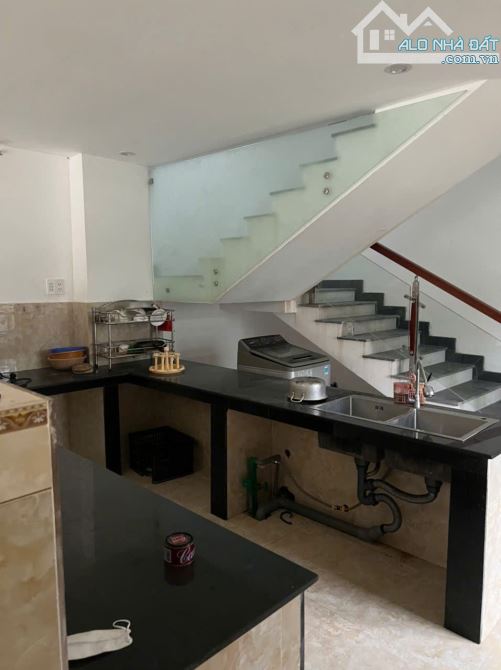 BÁN NHÀ 3 TẦNG MẶT TIỀN TRẦN NHÂN TÔNG - GIÁ CHỈ 10 TỶ NHỈNH - 1