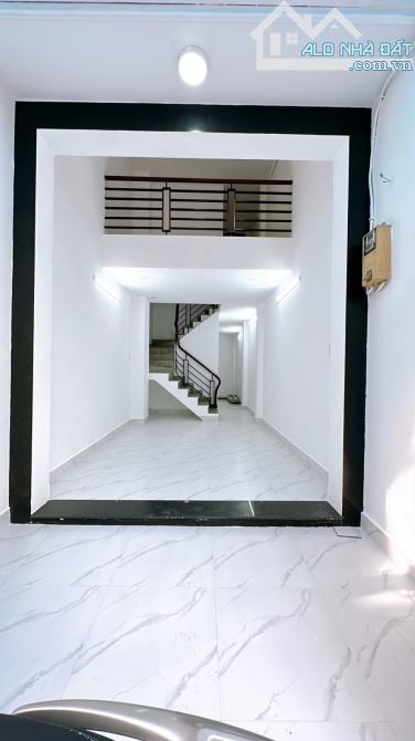 Quận 4 - Nhà 5 tầng - 33m2 - Hẻm ô tô - 6PN - Giá 7.99 tỷ - 1