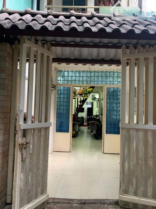 CHỈ 3,95 TỶ (75 Tr/m2) NHÀ 2 TẦNG DT 53m2 GÓC TÔN ĐẢN - VĨNH KHÁNH QUẬN 4 - 1