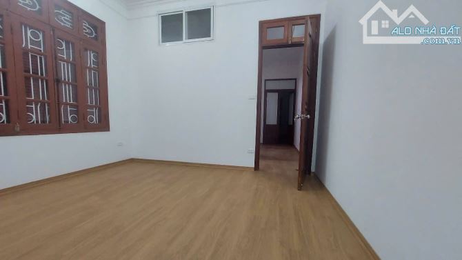 BÁN NHÀ PHÂN LÔ QUAN NHÂN 90m2 - 6T - MT 4.5m - 30.5 TỶ - Ô TÔ TRÁNH - KINH DOANH - 12